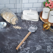 Load image into Gallery viewer, NEW Cupcakes Are Muffins That Believed Spatula - 73108

