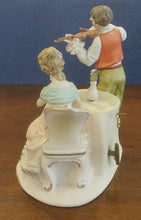 Load image into Gallery viewer, Vintage Lenwile Ardalt 7064 Porcelain Music Box
