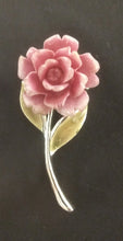 Load image into Gallery viewer, Vintage Jonette Jewelry Flower Pin
