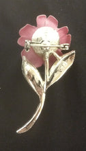 Load image into Gallery viewer, Vintage Jonette Jewelry Flower Pin
