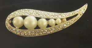 Rhinestone & Faux Pearls Pin