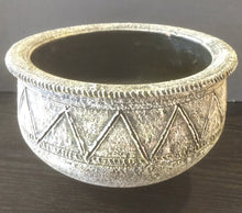 Load image into Gallery viewer, Handcrafted Pottery Bowl - India
