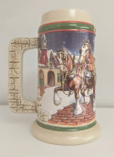 Load image into Gallery viewer, 1998 Budweiser Holiday Stein CS343 &quot;Grant&#39;s Farm Holiday&quot;
