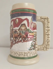 Load image into Gallery viewer, 1998 Budweiser Holiday Stein CS343 &quot;Grant&#39;s Farm Holiday&quot;
