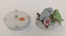 Load image into Gallery viewer, Vintage Lefton China 03433 Trinket Box - Green &amp; Blue Birds
