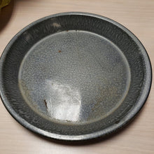 Load image into Gallery viewer, Vintage Gray Graniteware Pie Tin

