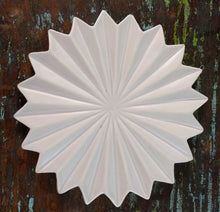 Load image into Gallery viewer, NEW Ceramic Starburst Decor - 6.5&quot; Short Burst Gray
