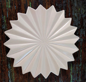 NEW Ceramic Starburst Decor - 6.5" Short Burst Linen