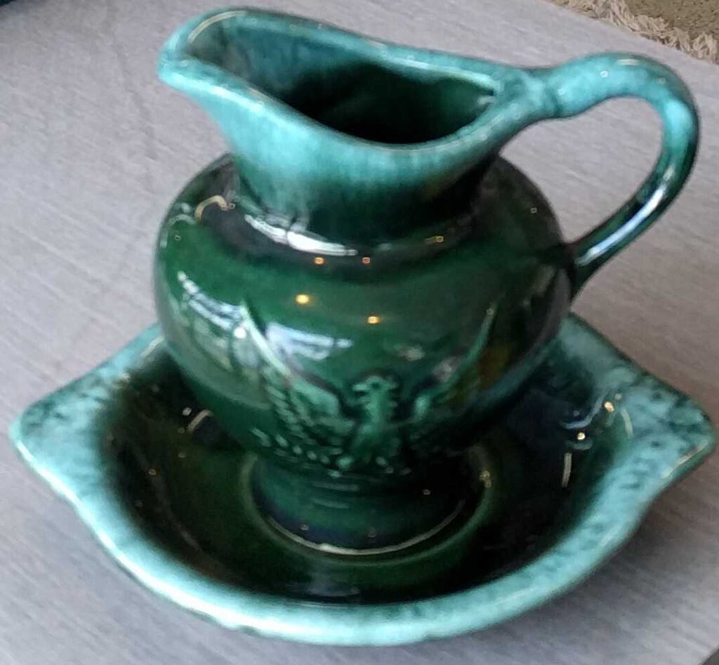 Vintage Hull USA Pottery Green F91 Eagle Pitcher F92 Plate
